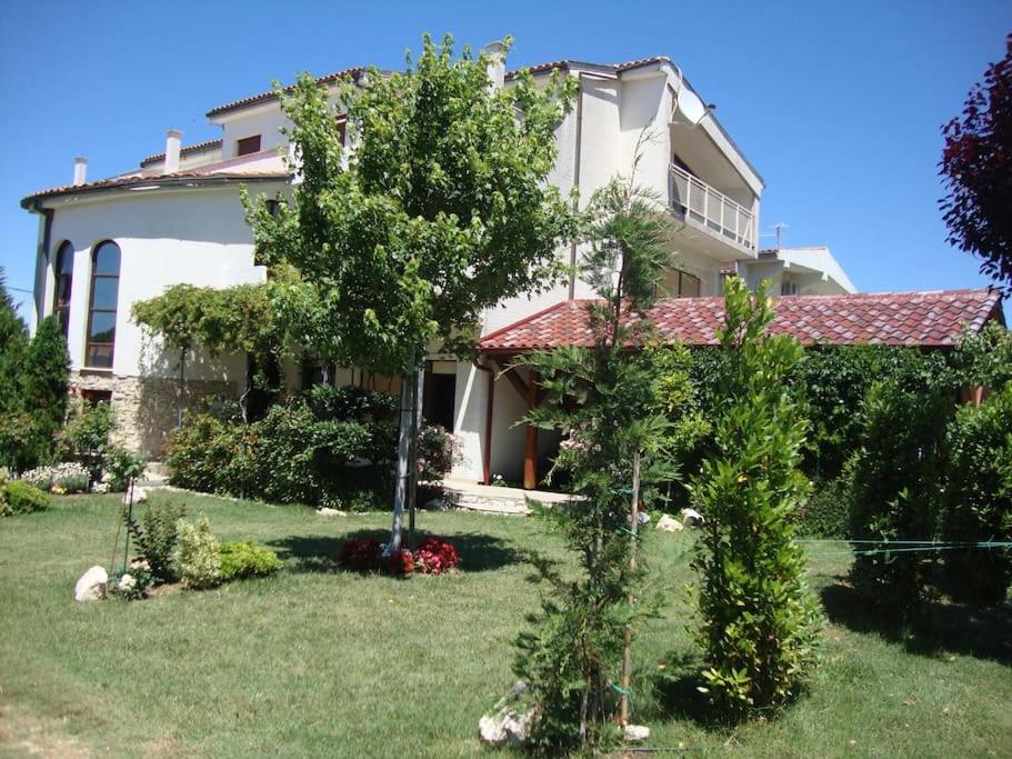 Apartman Lucia Villa Razanac Exterior photo